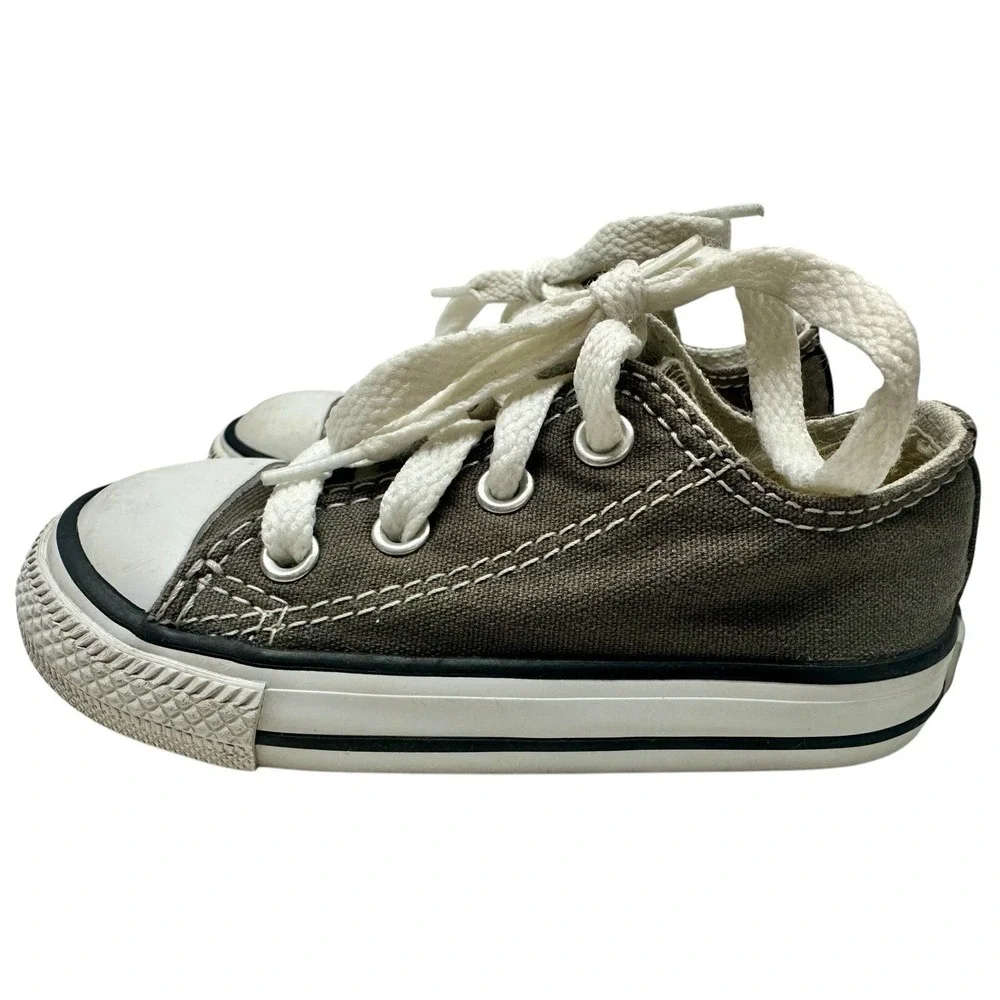 Converse Chuck‎ Taylor All Star Sneakers Infant US6 Gray Low Top 7J794